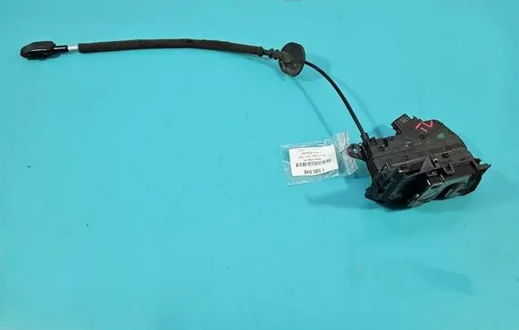 Renault Captur Rear door lock 825019935R IMPRK1595048