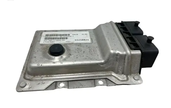 Jeep Renegade Engine control unit/module 55258825 BC0123098C 9GFHWE1106D204