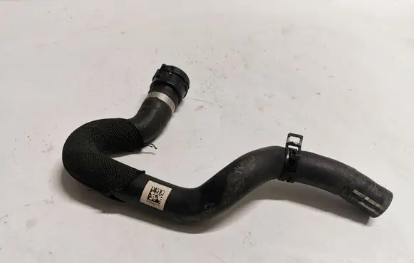 BMW 4 F36 Gran coupe Engine coolant pipe/hose 9364537