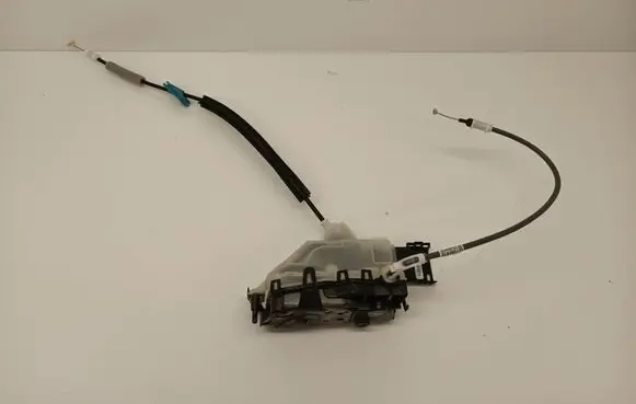 Peugeot Partner III Front door lock 3239A302I6