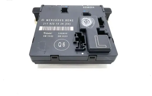 Mercedes-Benz E W211 Door control unit/module 2118201526