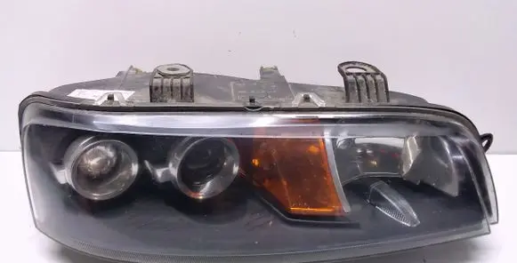 Fiat Punto (188) Headlight/headlamp 21950819 205269 000201