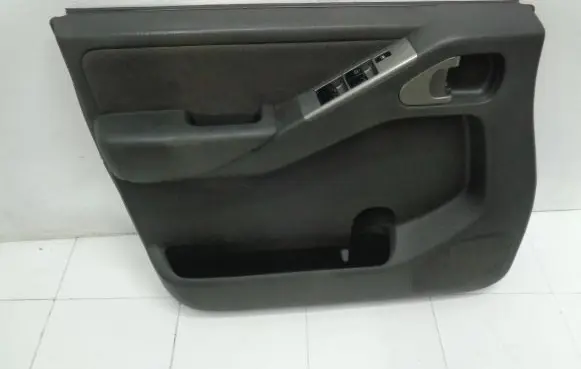 Nissan Pathfinder R51 Door card panel trim set 