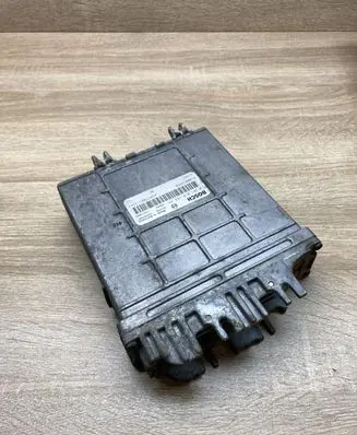 Renault Espace III Engine control unit/module ECU 8200059880 7700113283 0281010143
