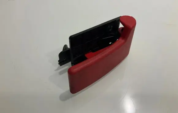 Mercedes-Benz ML W164 Engine bonnet (hood) release handle