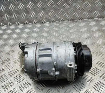 Aston Martin DBX Air conditioning (A/C) compressor (pump) 4472501710 A0008304702