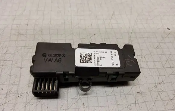 Volkswagen PASSAT B6 Steering angle sensor 3C0959654