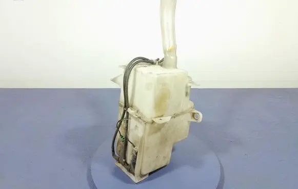 Mitsubishi Outlander Windshield washer fluid reservoir/tank 060851103