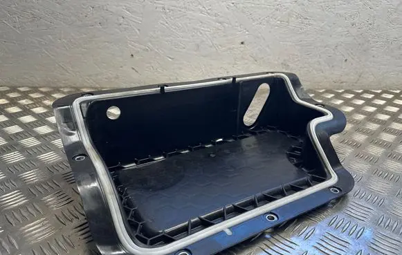 Cupra Leon Battery box tray 5Q0915435D