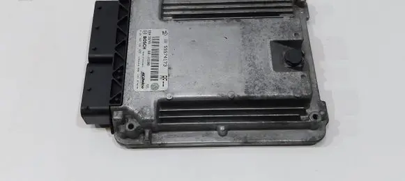 Opel Insignia A Engine control unit/module 55574173