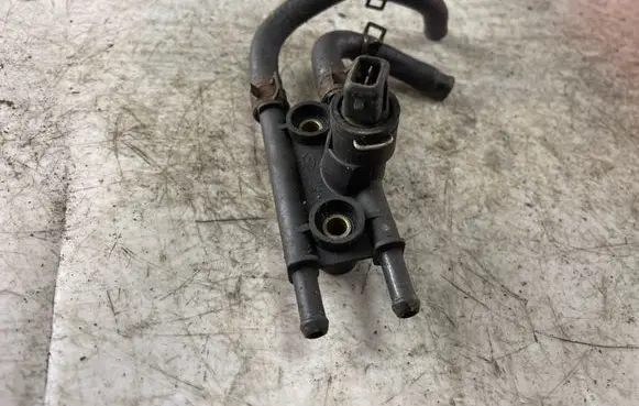KIA Carens I Fuel line/pipe/hose 