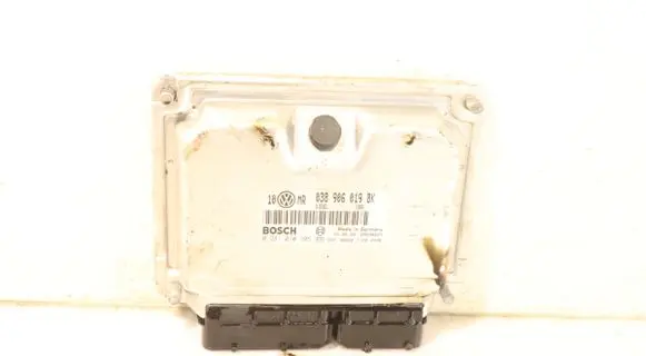 Volkswagen PASSAT B5 Engine control unit/module ECU 0281010305