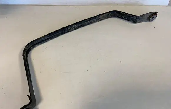 Audi A5 Fuel tank mounting bracket 8W0201653G