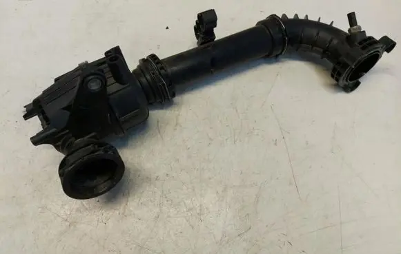 Volvo XC40 Air intake duct part 32222586