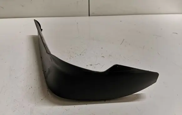Volkswagen Touran I Rear/tail light trim molding 