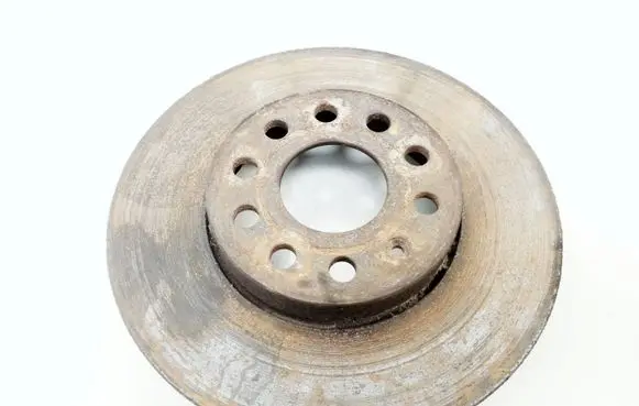 Volkswagen Touran I Front brake disc