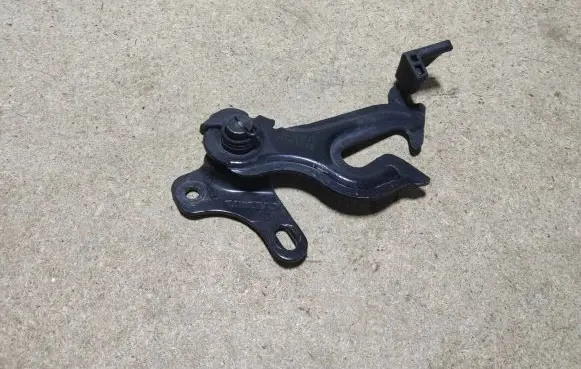 Volvo V40 Engine bonnet/hood lock/latch loop/hook 31218611 U9H1A