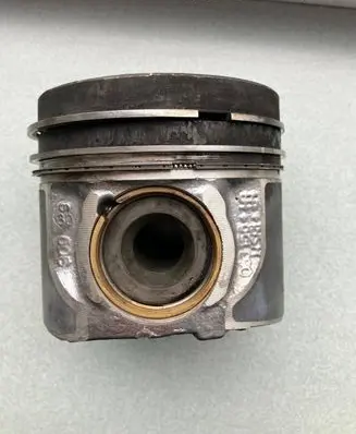 Jaguar XF Piston 6K109-AC G4D3-6110-AC 41348600