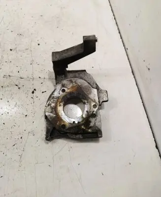 Volvo V70 Engine mounting bracket 9654959880