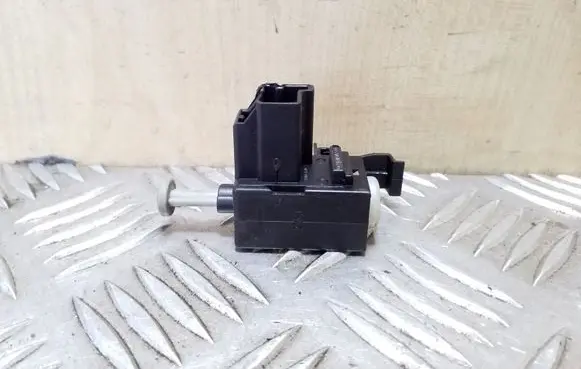Clutch pedal sensor