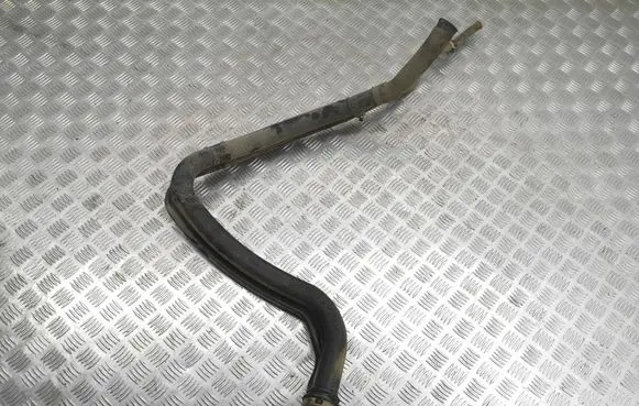 Fuel tank filler neck pipe