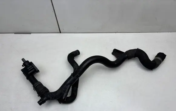 Audi Q5 SQ5 Engine coolant pipe/hose 03L121071C