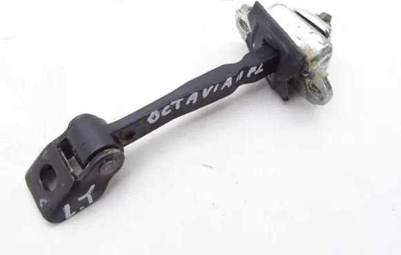 Skoda Octavia Mk2 (1Z) Rear door check strap stopper 1Z0839249