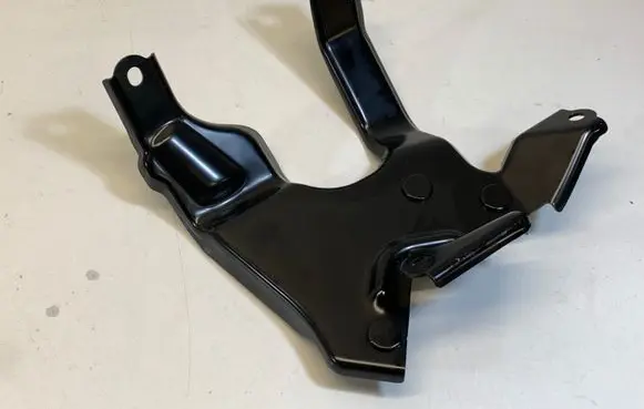 Lexus RX 450H EGR valve cooler bracket 2568731020