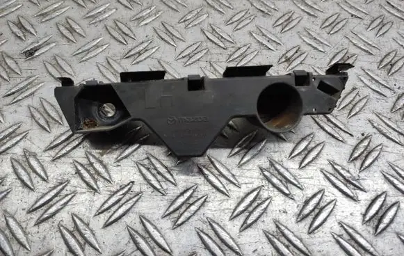 Mazda CX-7 Front bumper mounting bracket EH14500U1 K4150