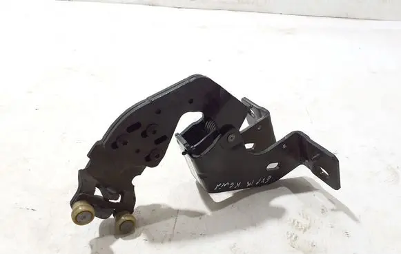 Peugeot Expert Sliding door middle roller runner 9808074980