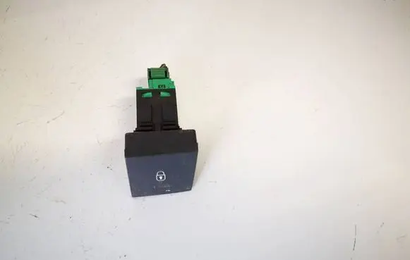 Peugeot 508 Central locking switch button 96770413ze