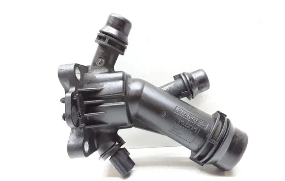 Thermostat/thermostat housing