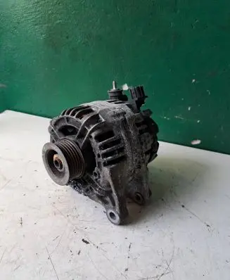 Toyota Corolla E120 E130 Generator/alternator 270600D030B 0124315024 KC31014V80A