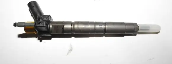 BMW 5 F10 F11 Fuel injector 0445117030