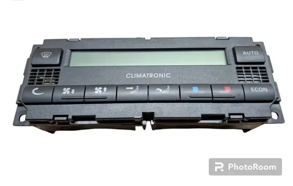 Skoda Octavia Mk1 (1U) Climate control unit 