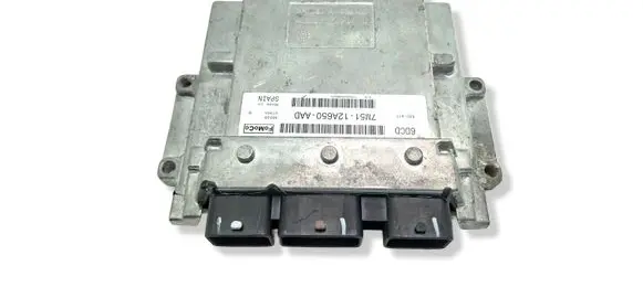 Ford Focus Engine control unit/module 7M5112A650AAD 7M51-12A650-AAD