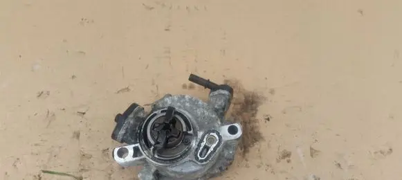Citroen C3 Vacuum pump 9684786780