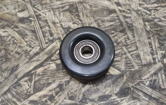 Porsche Boxster 986 Belt tensioner pulley 99610212055