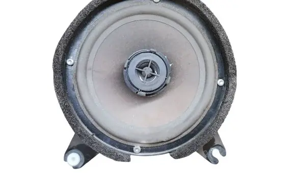 Volvo S70 V70 V70 XC Front door speaker 3533622 82697912
