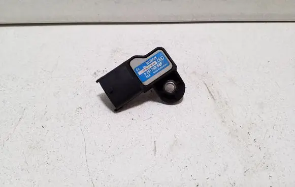 Dodge Nitro Air pressure sensor 0281002845