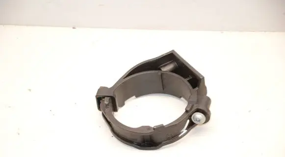 BMW 7 G11 G12 Radiator mount bracket 7576278 10724