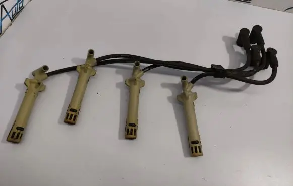 Ford Galaxy Ignition plug leads 4824385
