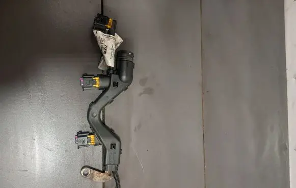 Opel Insignia A Fuel injector wires 55572001 100ZHSSS
