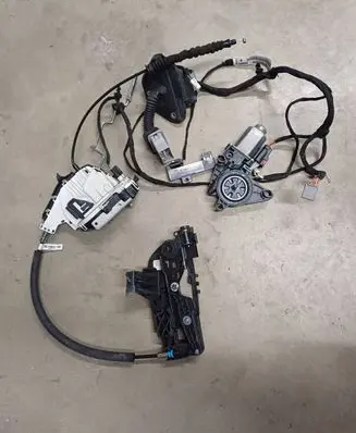 Dodge Charger Rear door lock P04589915AD 68058977AC 717315130