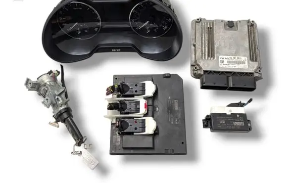 Engine ECU kit and lock set