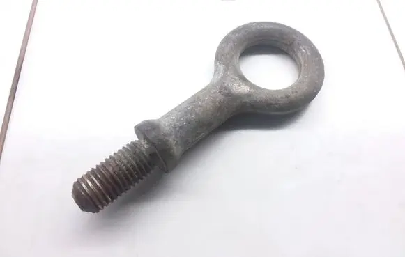 Chrysler PT Cruiser Towing hook eye 