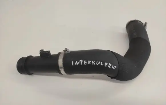 Audi Q7 4M Intercooler hose/pipe 4M0145737M