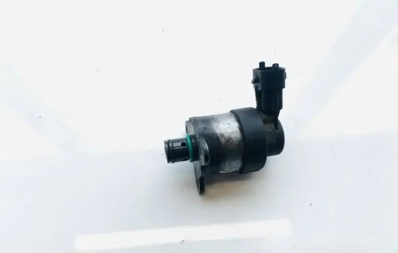 Fuel pressure sensor