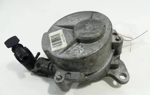 Renault Koleos I Vacuum pump IMPRK768655