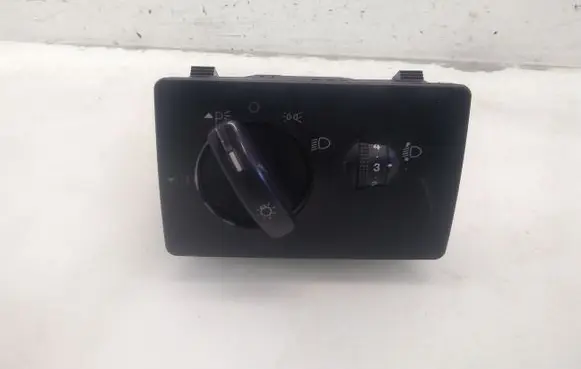 Ford Focus Light switch 4M5T13A024EA